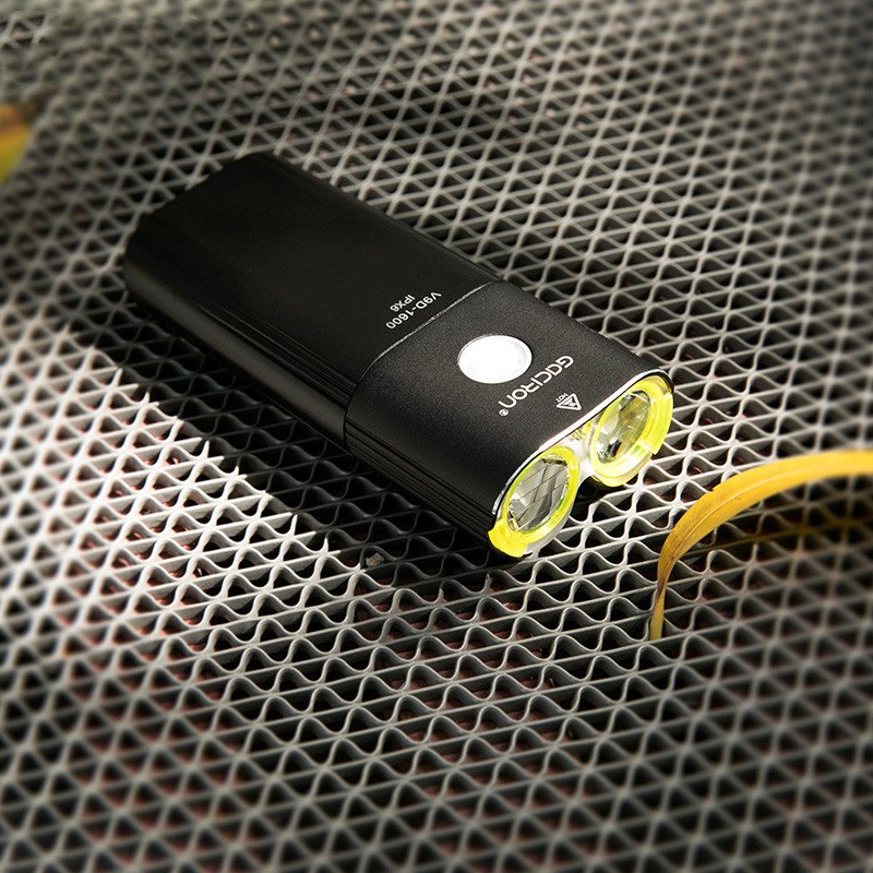 511106092309-1.jpg Waterproof Bicycle Bike Headlight 1600 Lumens Power Bank - Image 1