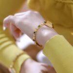 Light Luxury Temperament Gradient Diamond Anique Pocket Watch Spring Green Women's Watch - Image 2