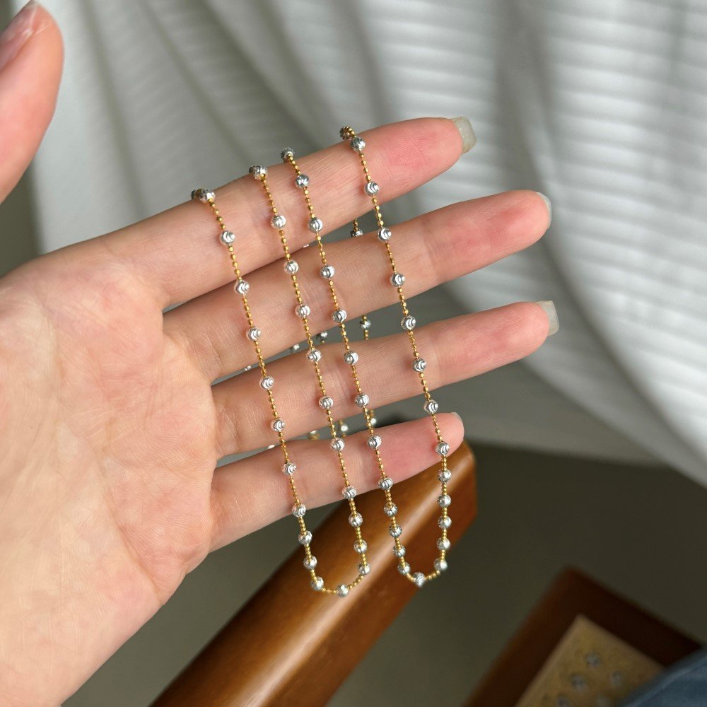 586003fb-a103-4a1b-a3c2-b792d2b7be16-1.jpg Simple Moon Tooth Beads Female Clavicle Chain - Image 1