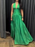 Emerald Green Plunging Neckline Gown With Pleated Skirt And Side Slit - Image 2