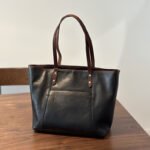 Commute Cowhide Leather Single-shoulder Bag - Image 6