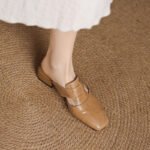 Retro Closed Toe Half Slippers Women's Summer Low Heel Thick Heel Rear Empty Sandals - Image 2