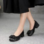 Low-cut Authentic Leather Women's Mid Heel Slip-on Round Head Pumps - Image 2
